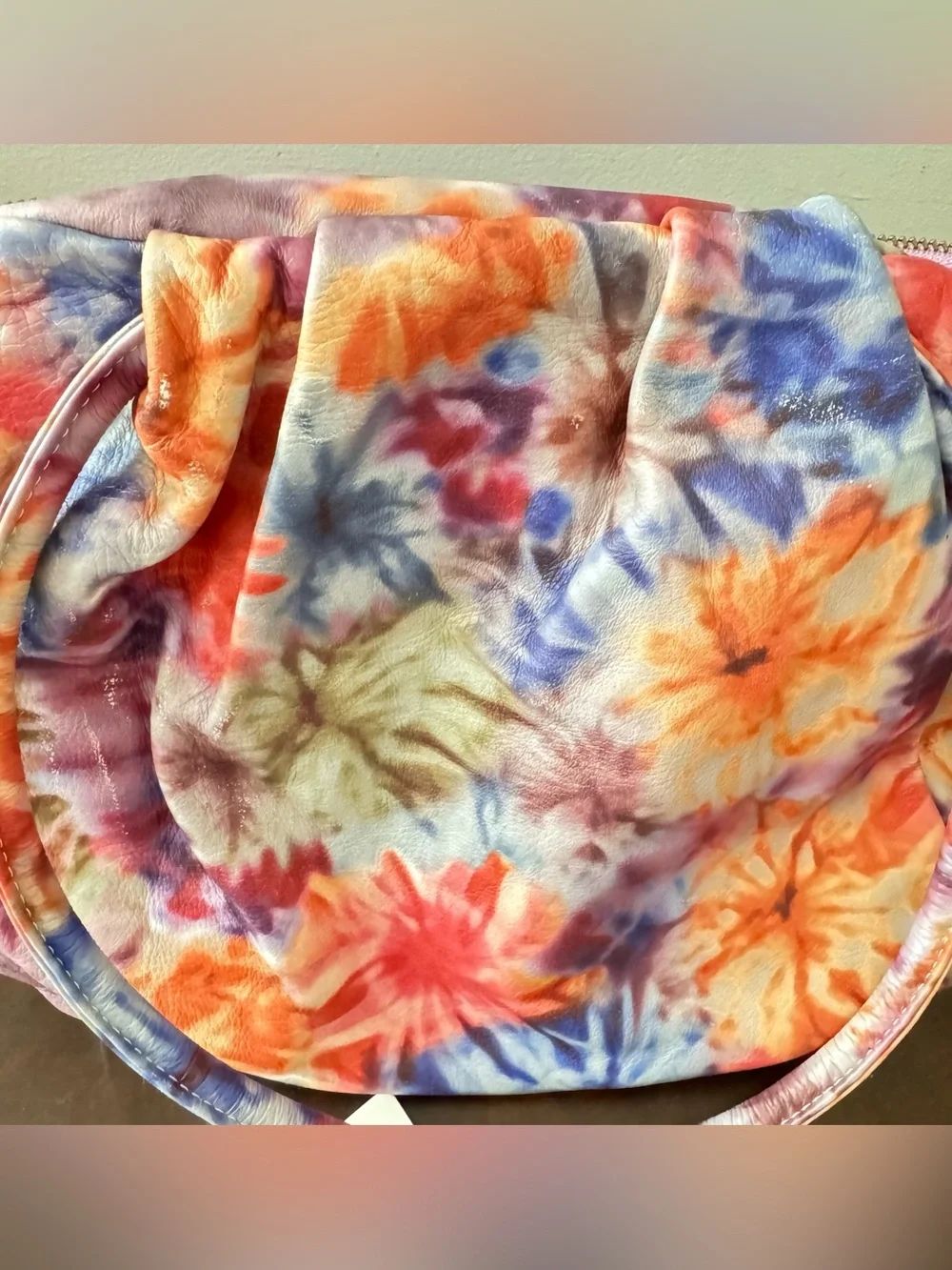 HOBO International Floral Leather Shoulder Bag NWT Slouchy Multi Color Purse